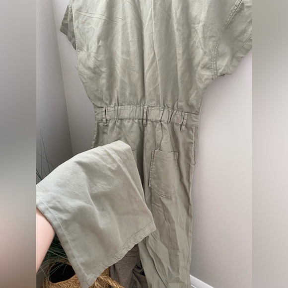 NWT Zara Khaki green jumpsuit size M - Picture 8 of 9